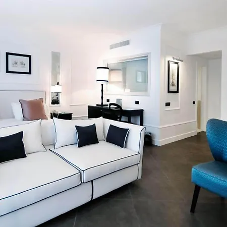 グランド オリエンテ ホテル ナポリ