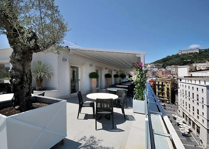 Grand Oriente 4* Νάπολη